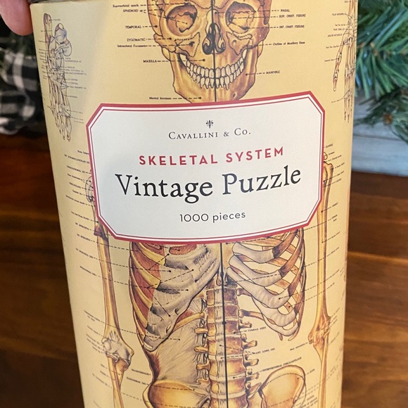 Cavallini Vintage Skeleton Puzzle - Picture 2 of 5